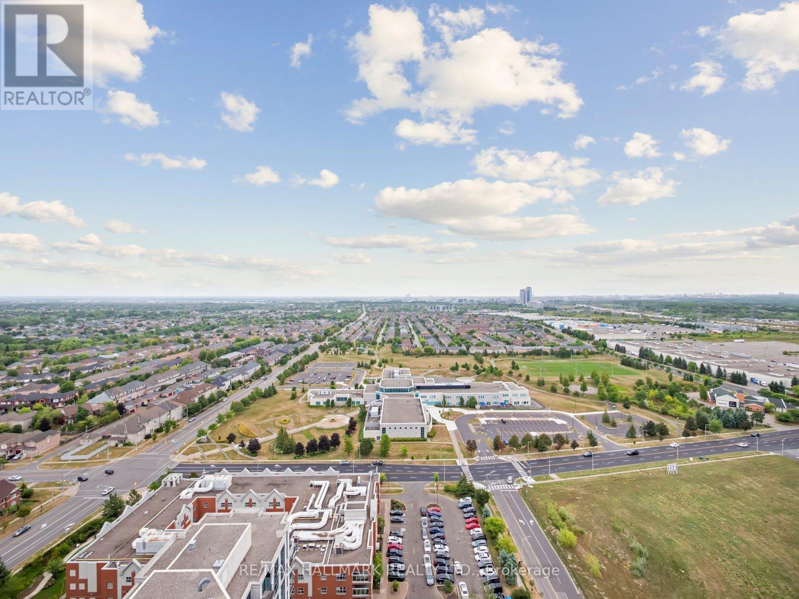 Photo 19 of 2708 105 Oneida Crescent, Richmond Hill ON