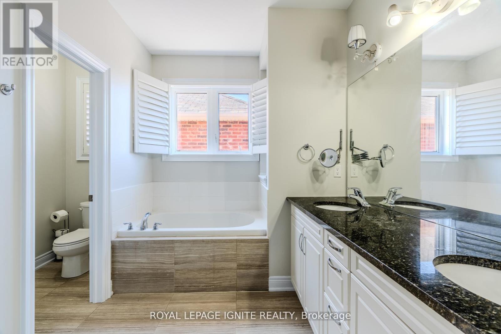 Photo 42 of 73 Kentwood Crescent, Markham ON