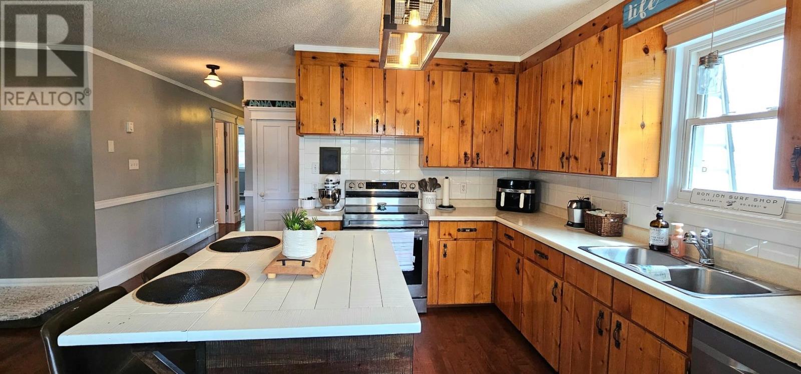 Photo 47 of 110 Dacey Rd, Sault Ste Marie ON