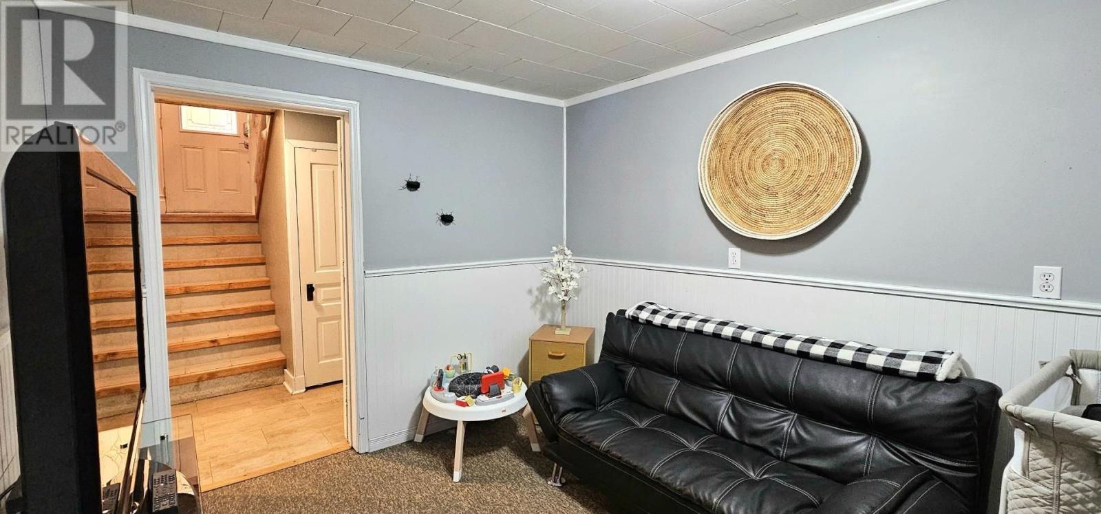Photo 1 of 110 Dacey Rd, Sault Ste Marie ON