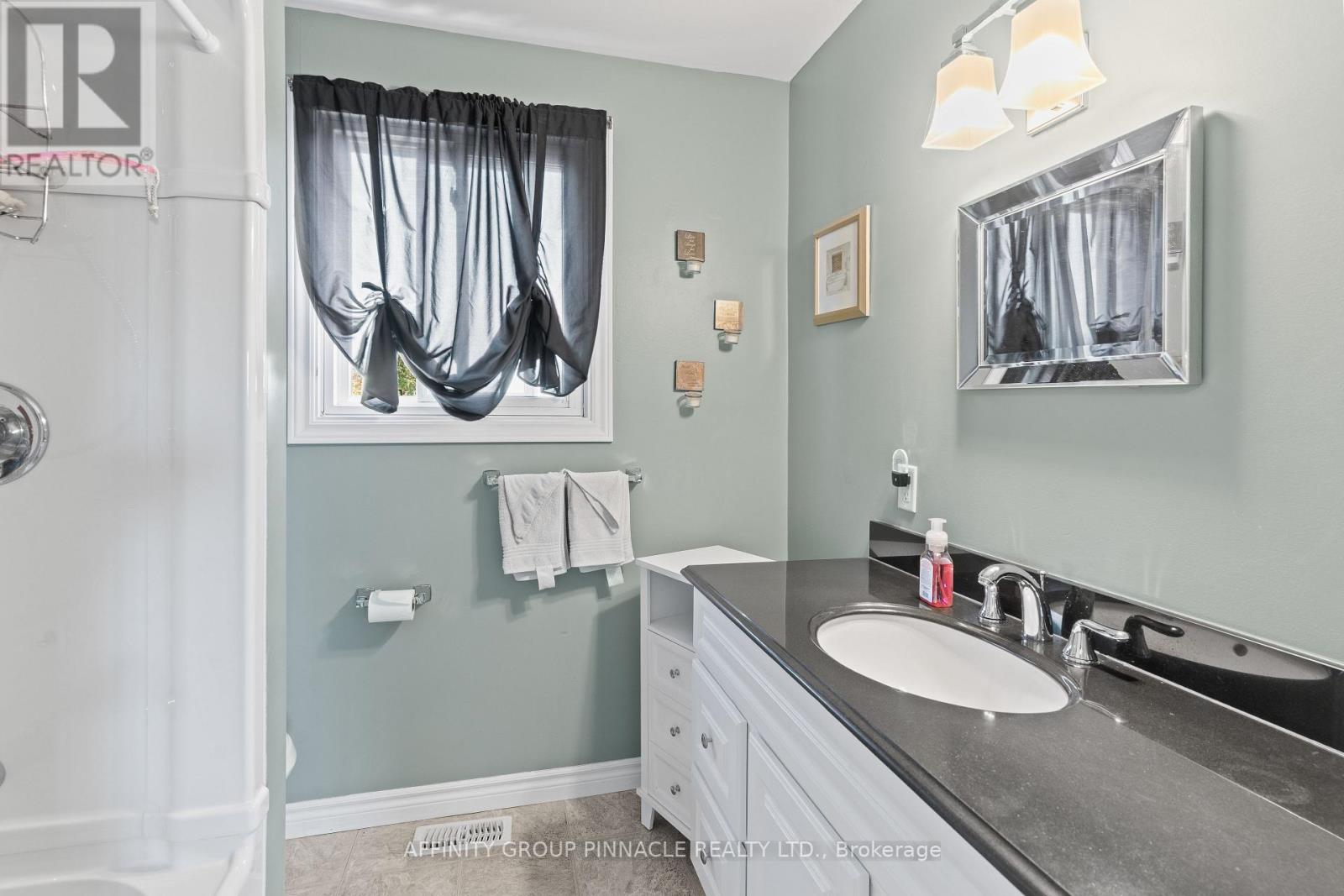 Photo 28 of 227 Cameron Street E, Brock ON