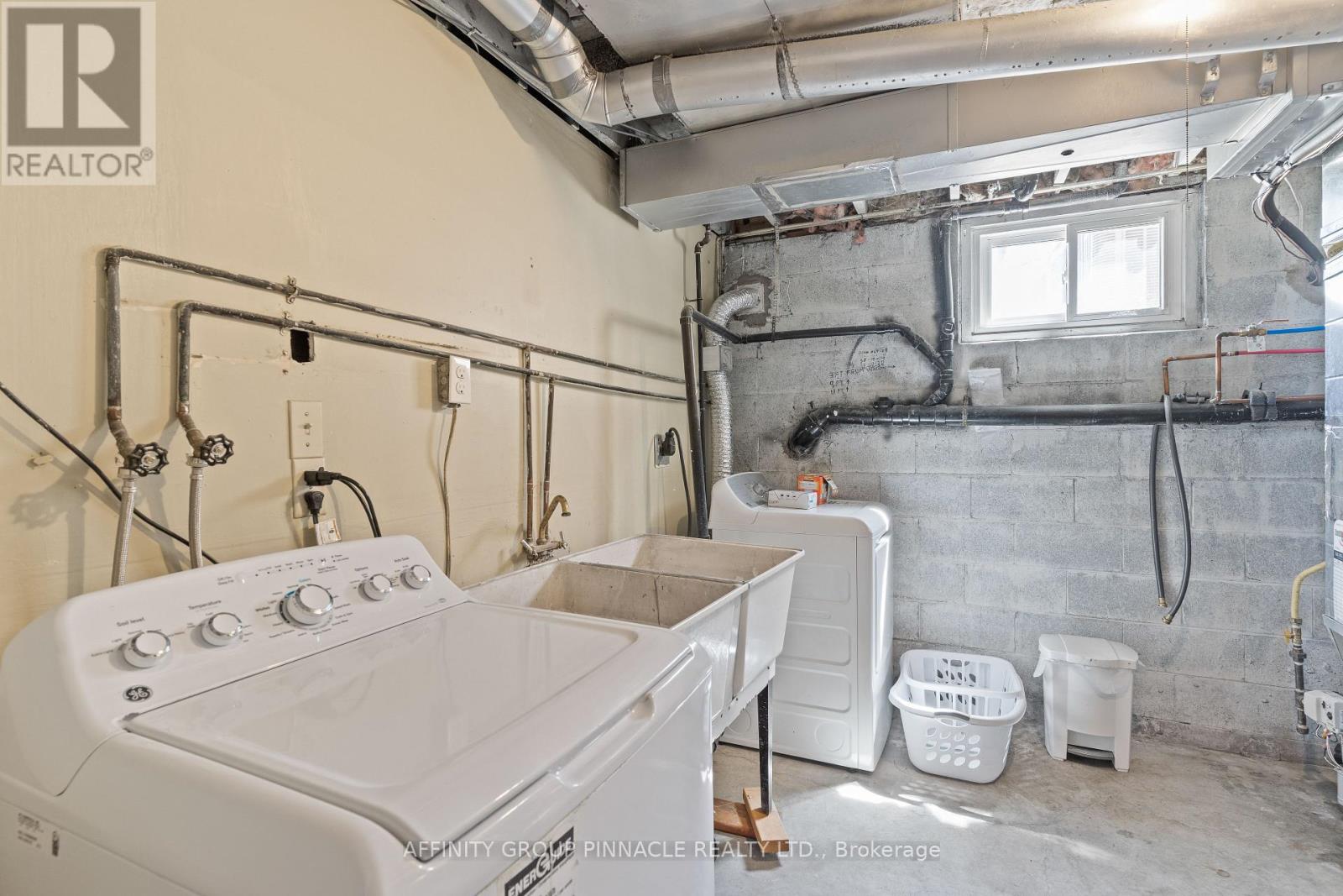 Photo 37 of 227 Cameron Street E, Brock ON