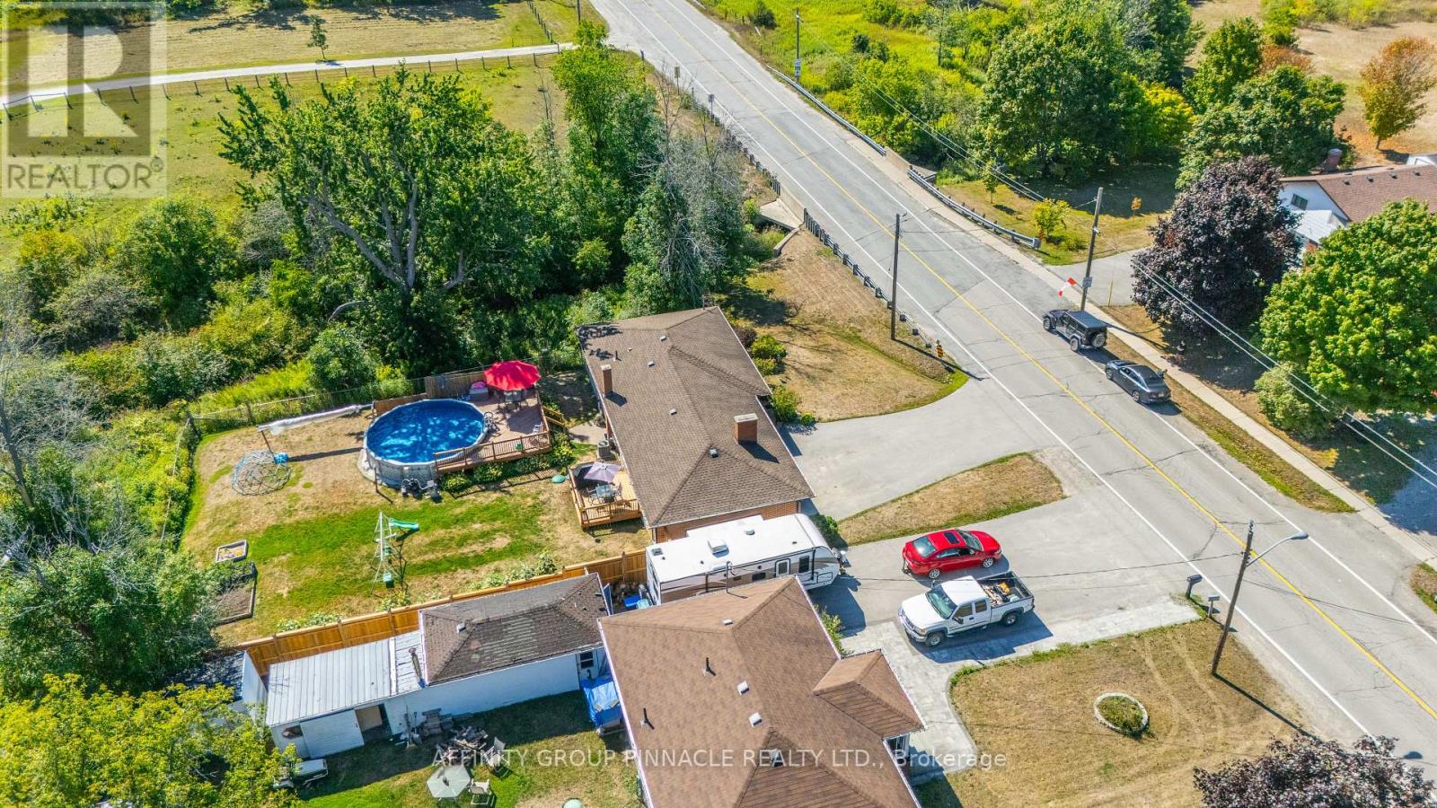 Photo 4 of 227 Cameron Street E, Brock ON