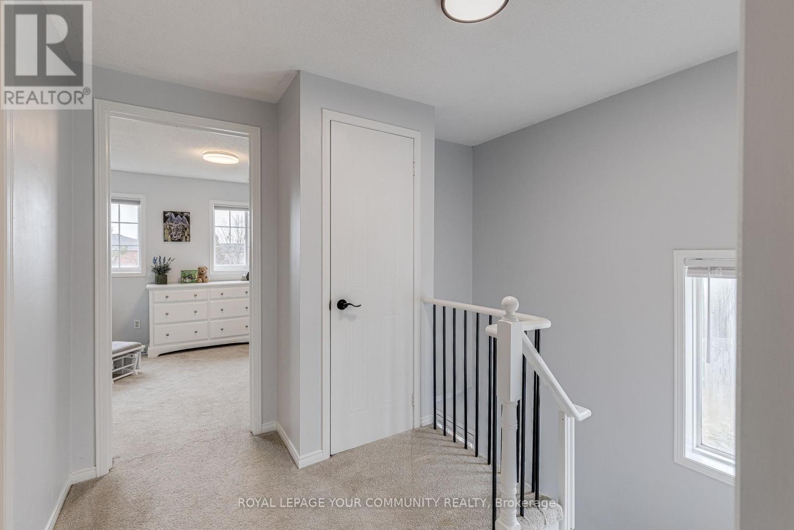 Photo 20 of 101 Black Cherry Crescent, Barrie ON
