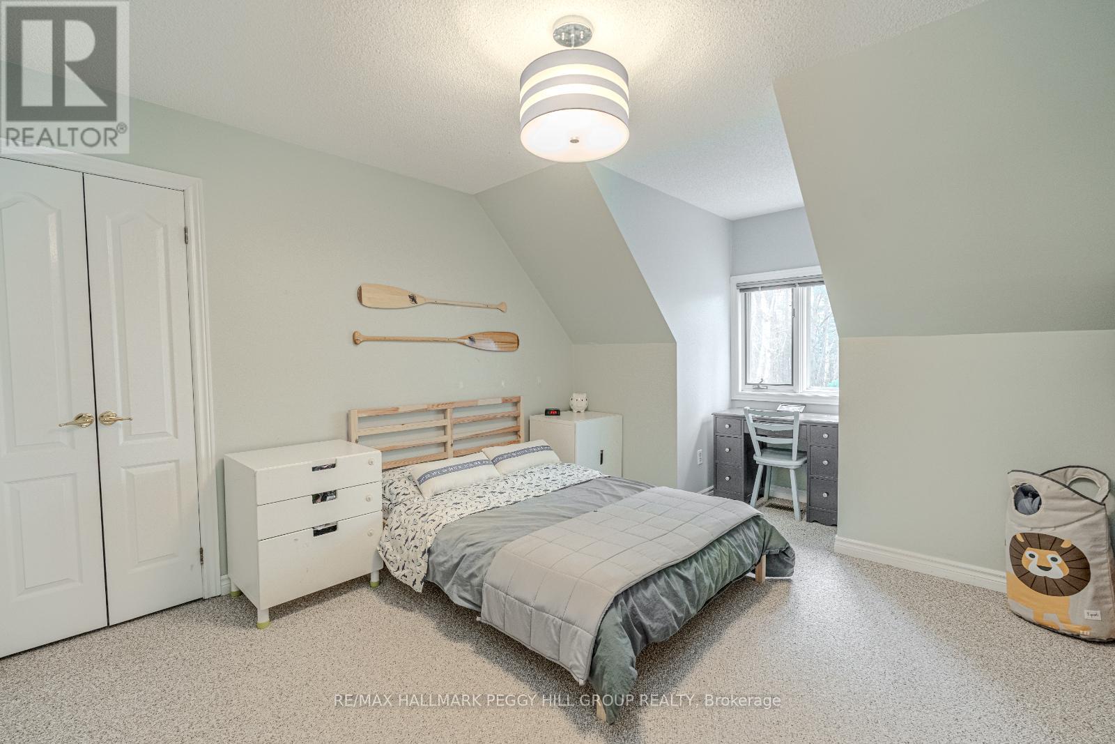 Photo 2 of 24 Willow Bay Drive, Springwater ON