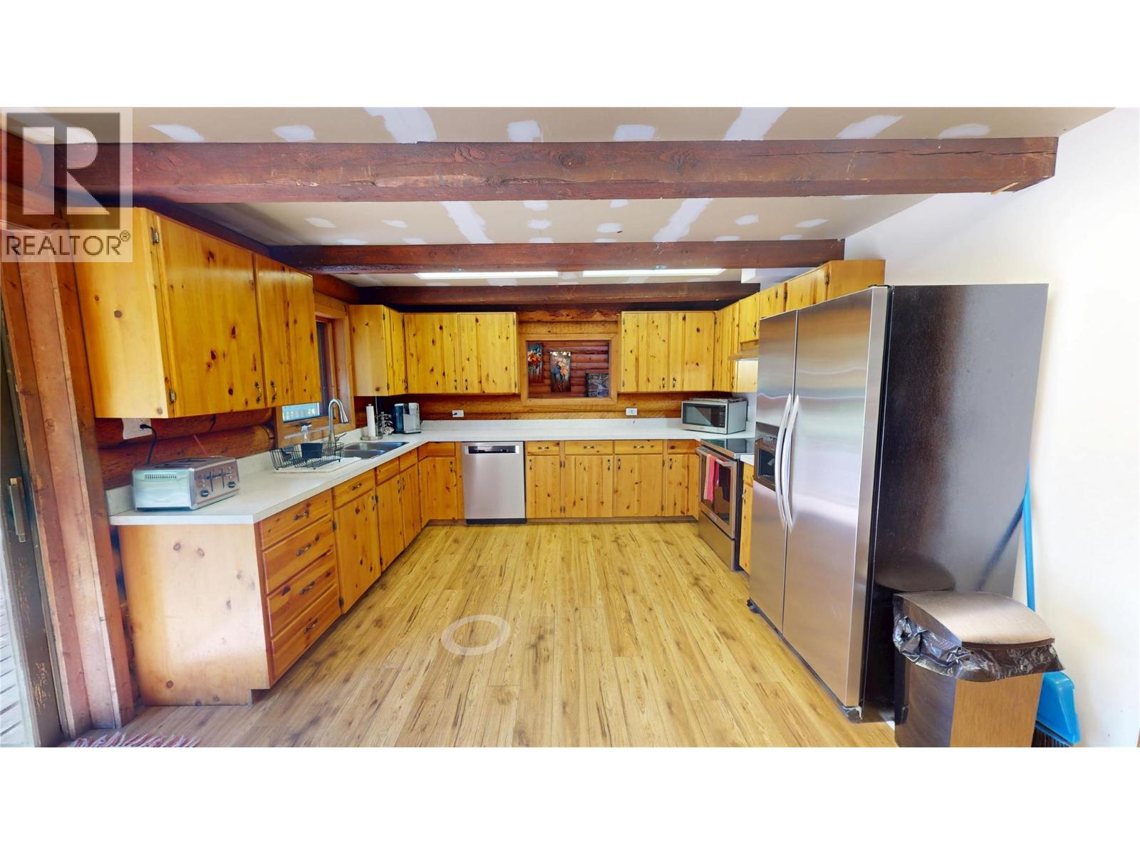 5698 Hidden Valley Road, Cranbrook