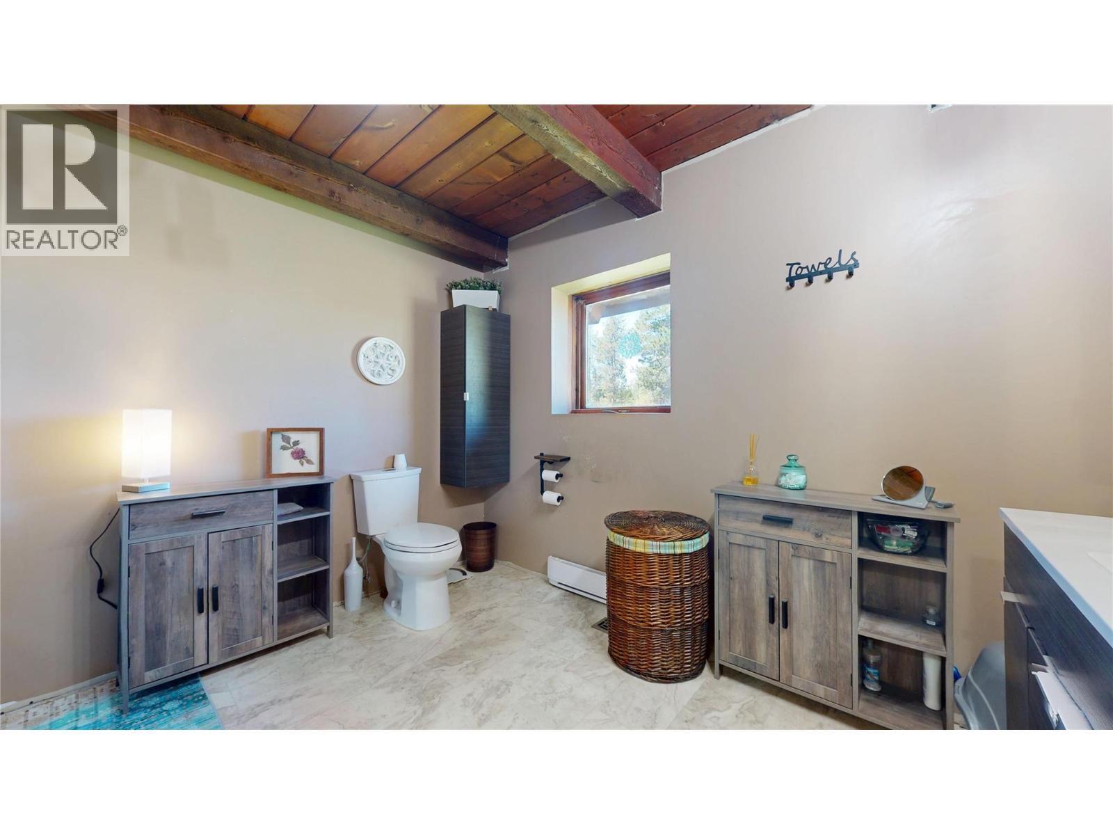 5698 Hidden Valley Road, Cranbrook