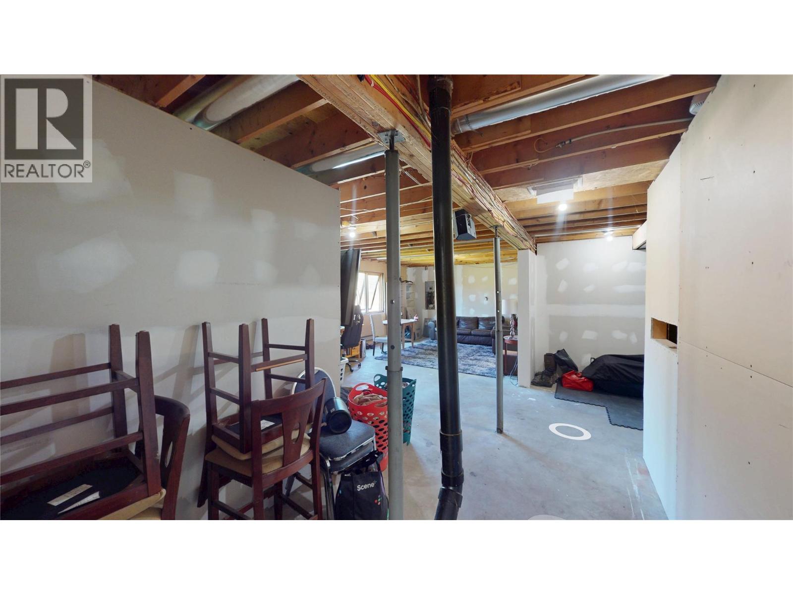 5698 Hidden Valley Road, Cranbrook