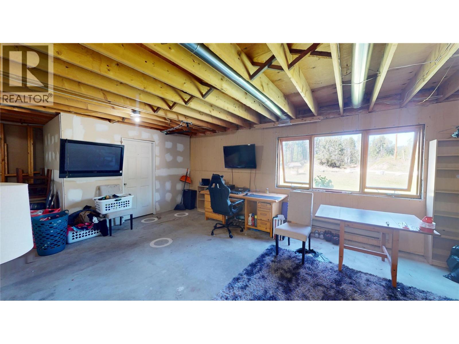 5698 Hidden Valley Road, Cranbrook