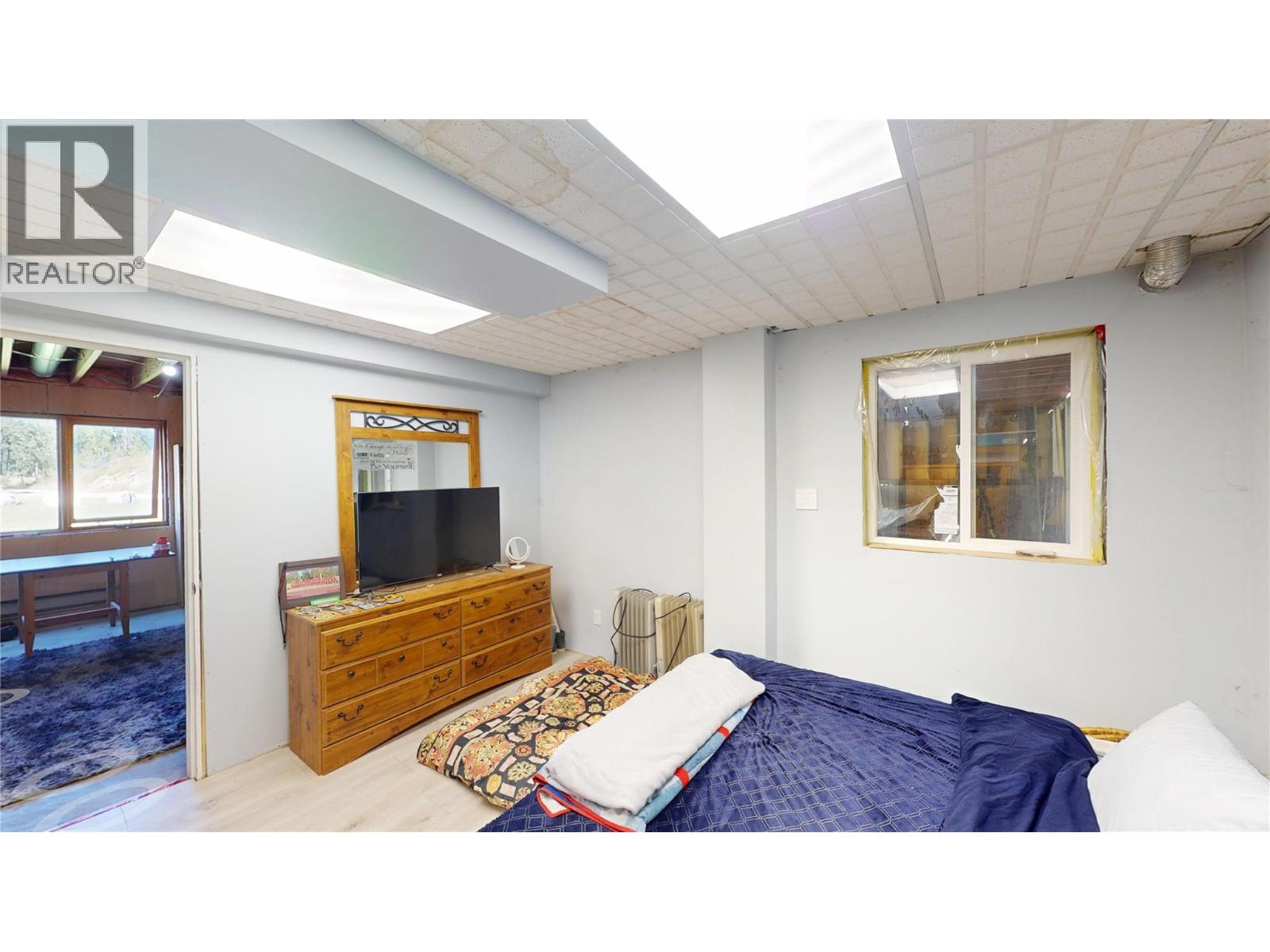5698 Hidden Valley Road, Cranbrook