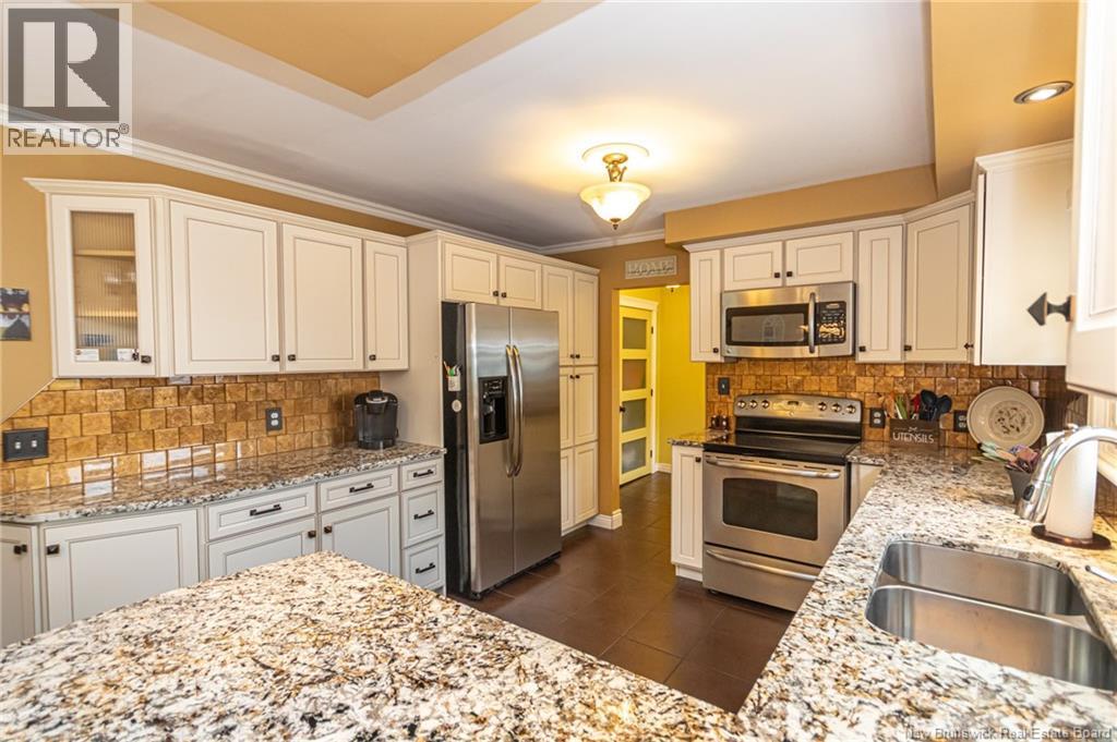 Photo 18 of 204 Willow Avenue, Fredericton NB