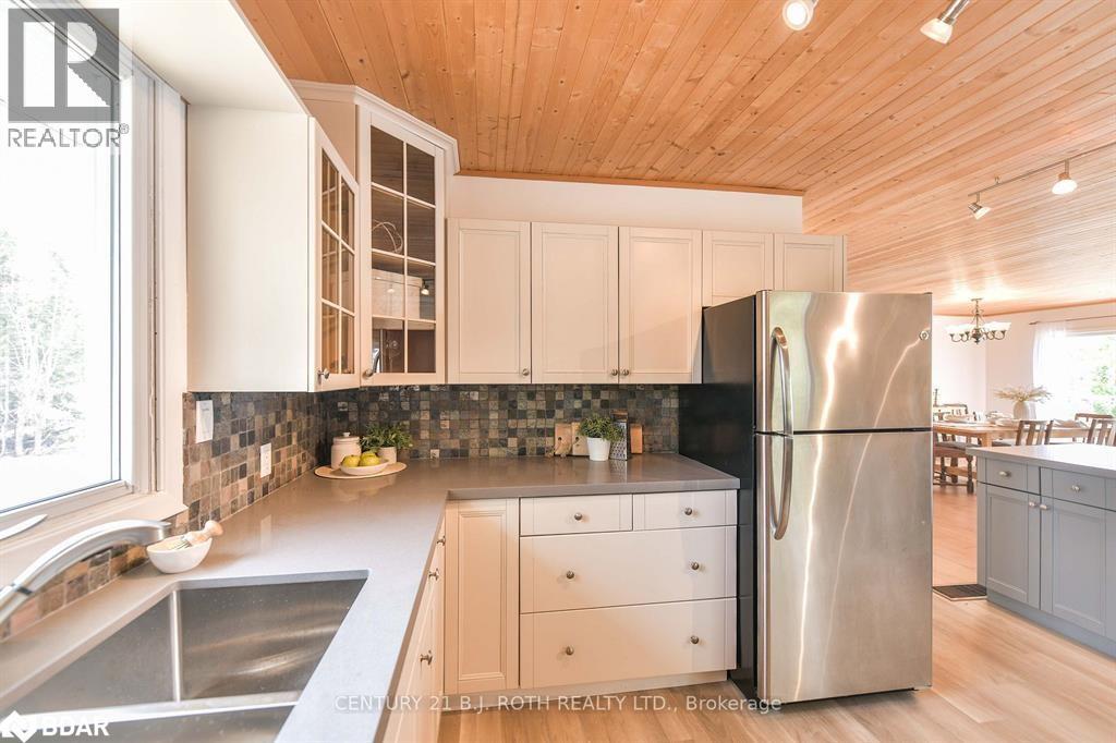 Photo 14 of 71 Campbell Beach Road, Kawartha Lakes ON