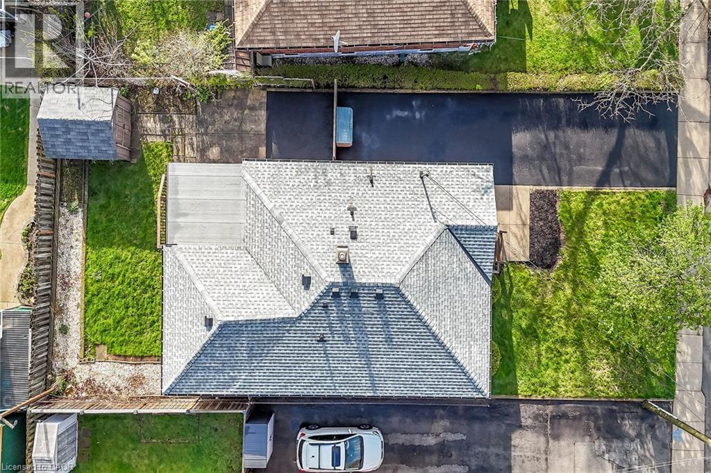 Photo 42 of 115 Mcelroy Road E, Hamilton ON