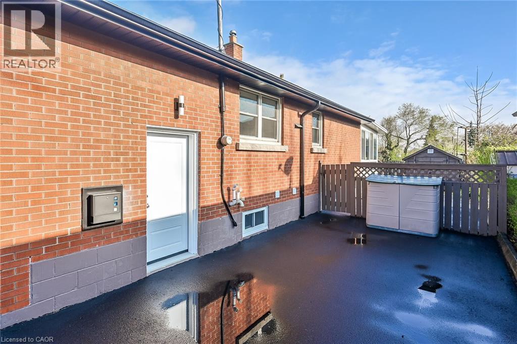Photo 26 of 115 Mcelroy Road E, Hamilton ON