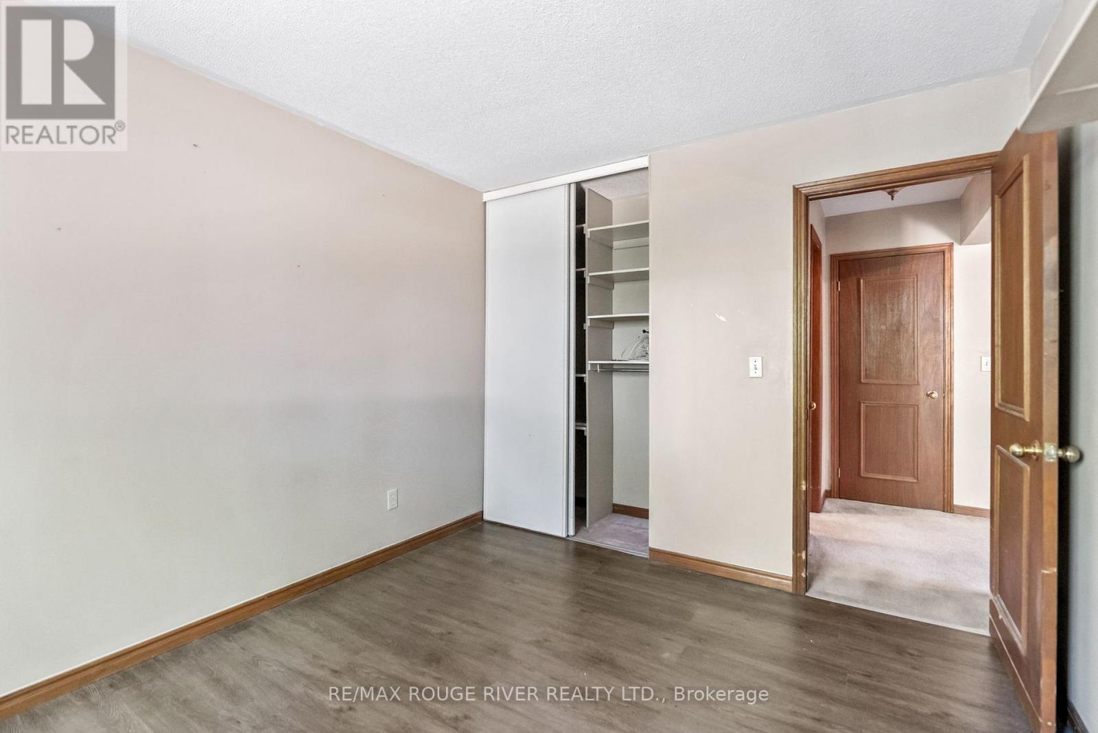 Photo 28 of 16 Borland Court, Clarington ON