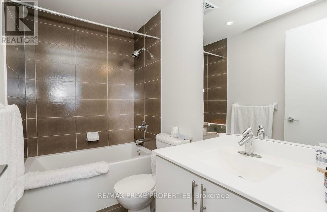 Photo 18 of 1804 181 Wynford Drive, Toronto ON