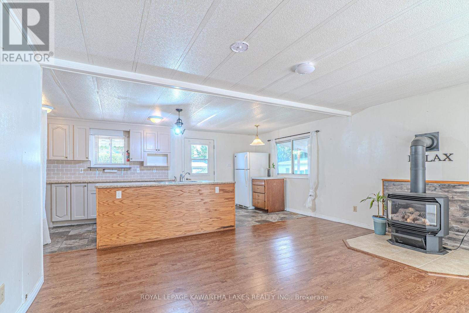 Photo 23 of 29 Macal Drive, Kawartha Lakes ON