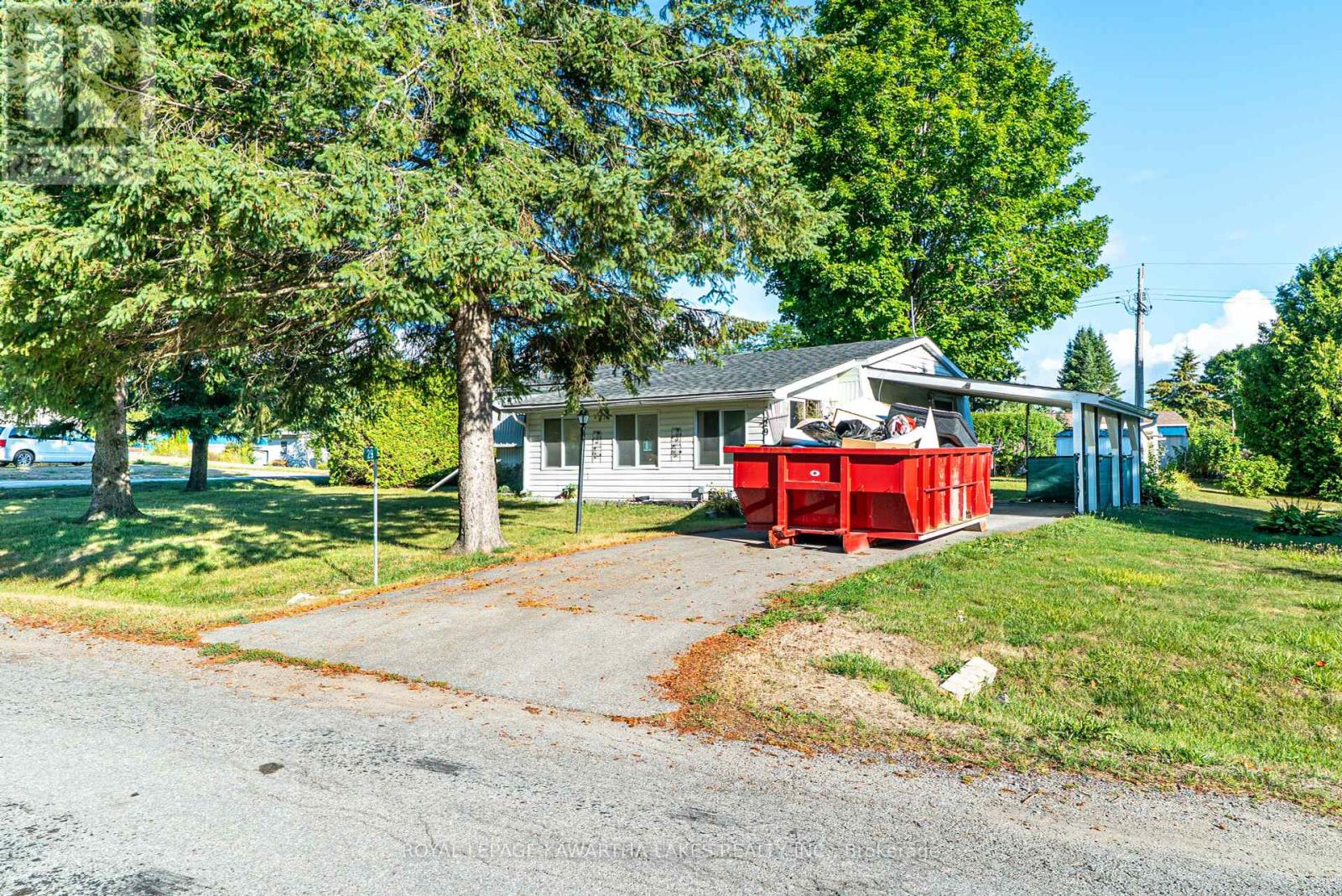 Photo 27 of 29 Macal Drive, Kawartha Lakes ON