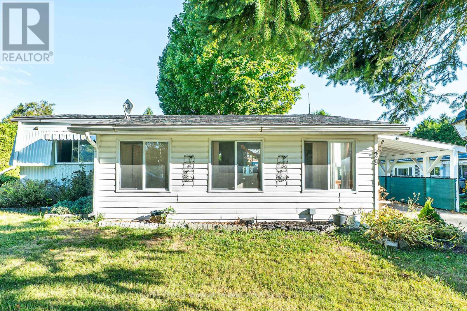 Photo 12 of 29 Macal Drive, Kawartha Lakes ON