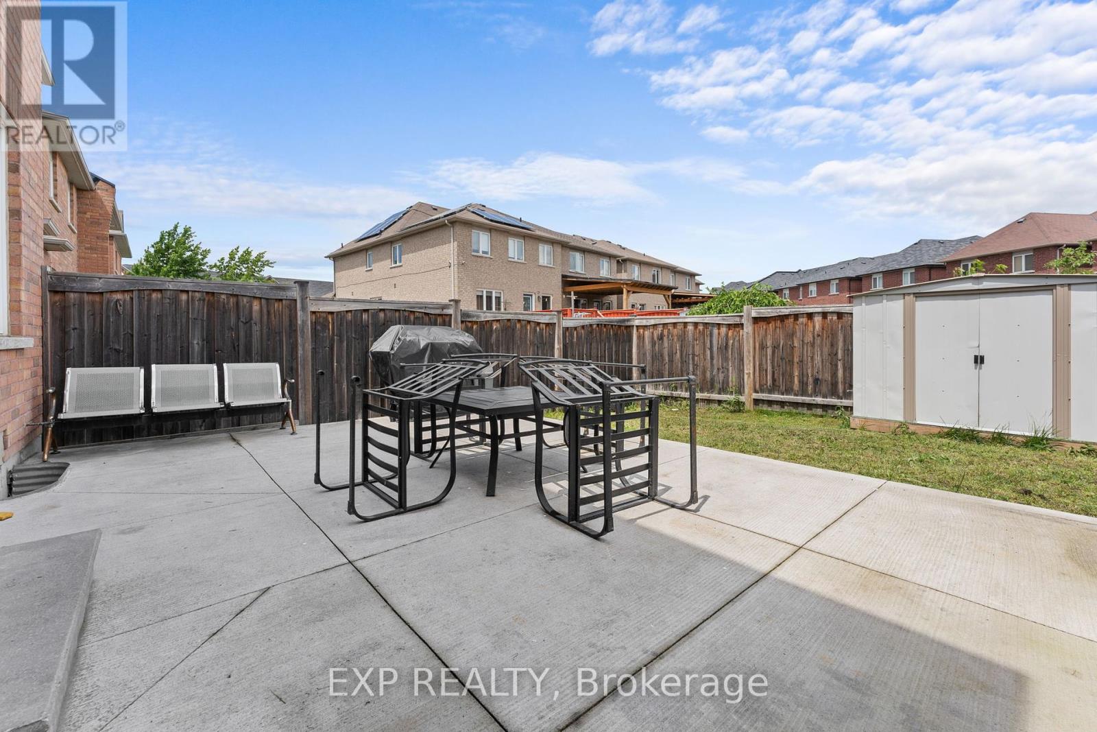 Photo 29 of 13 Burnstown Circle, Brampton ON
