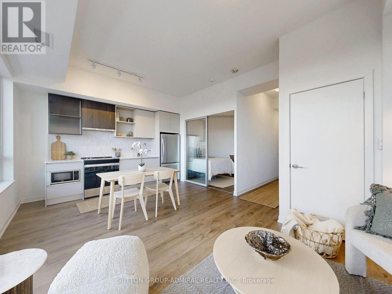 Photo 26 of Lph 15 395 Dundas Street W, Oakville ON