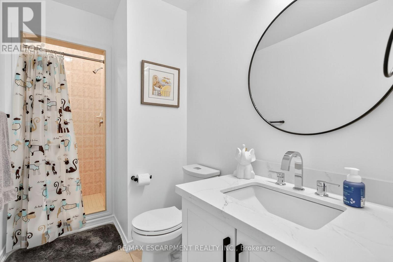 Photo 19 of 4223 Fuller Crescent, Burlington ON