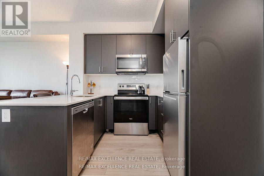 Photo 11 of 2003 3220 William Colston Avenue, Oakville ON