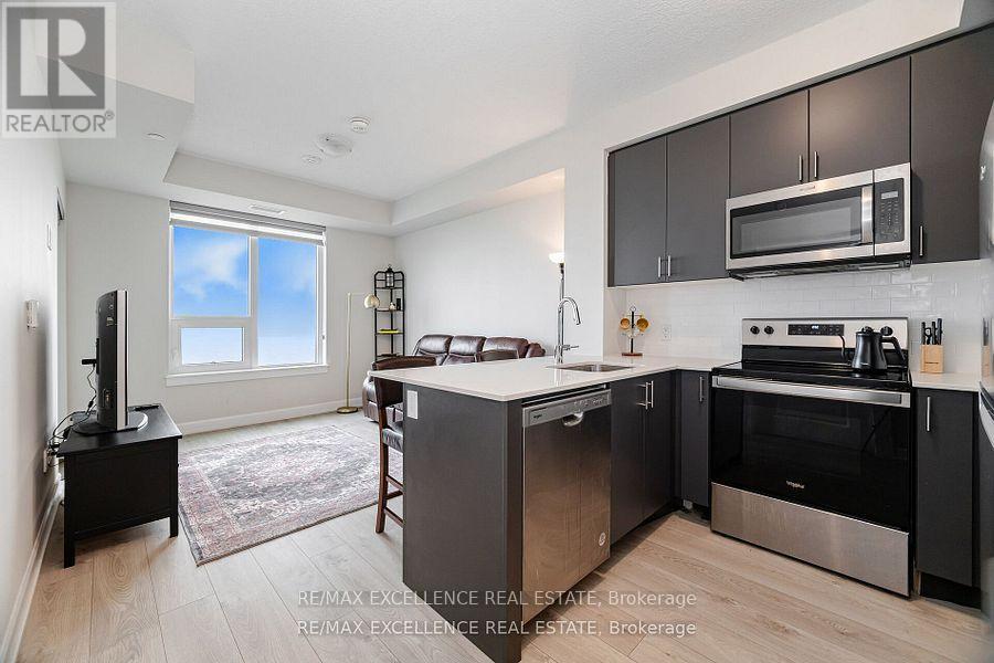 Photo 14 of 2003 3220 William Colston Avenue, Oakville ON