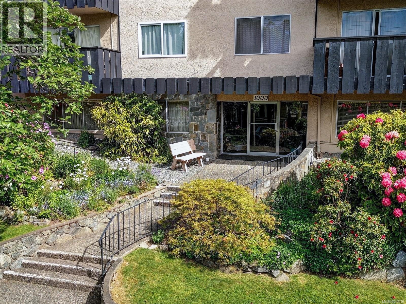 Photo 29 of 206 1000 Mcclure St, Victoria BC