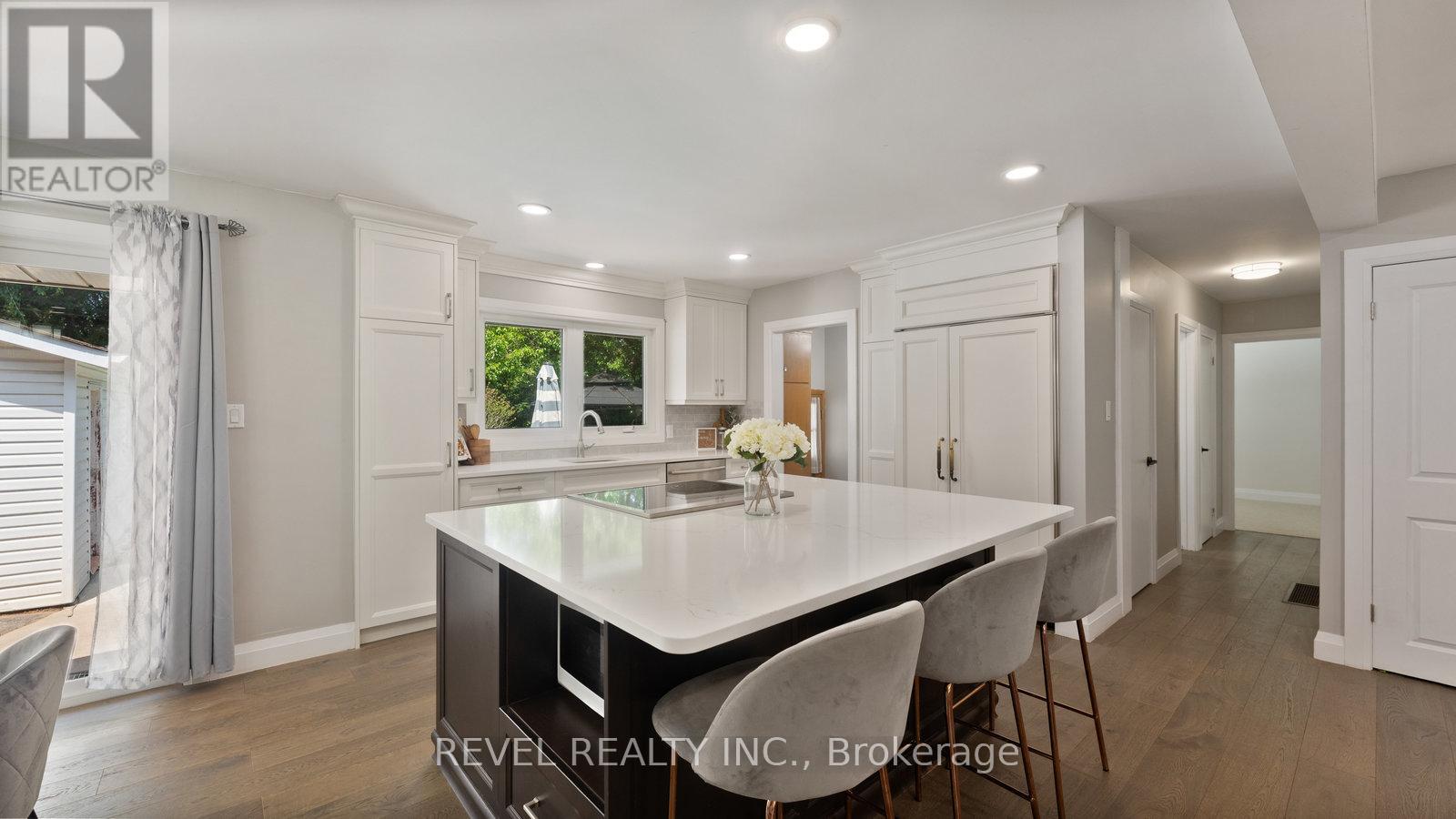 Photo 13 of 75 Pusey Boulevard, Brantford ON