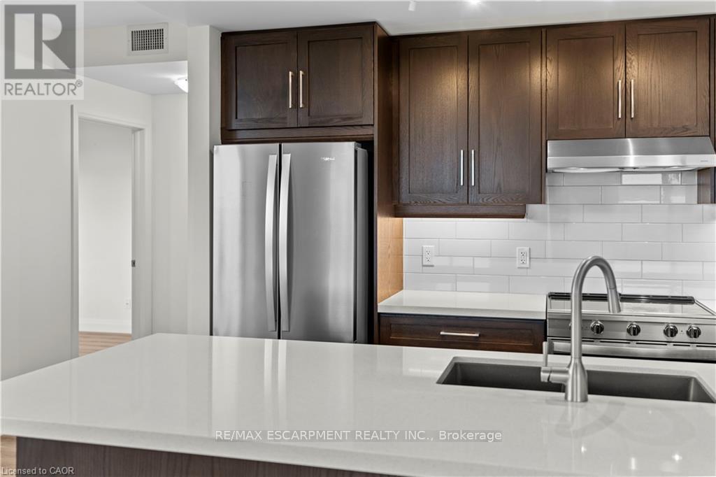 Photo 28 of 703 30 Hamilton Street S, Hamilton ON