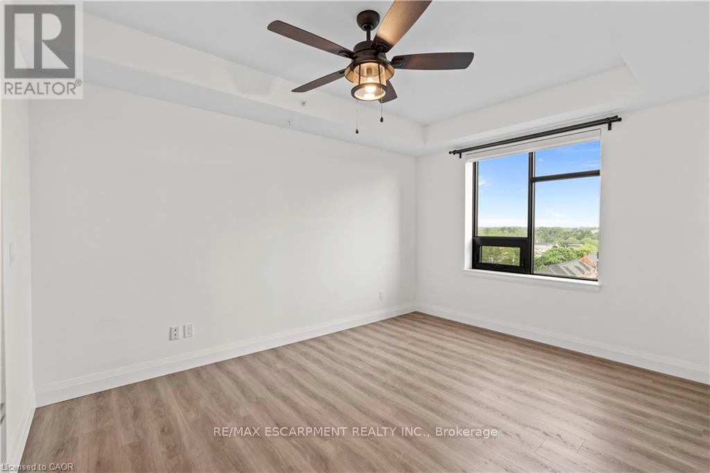 Photo 24 of 703 30 Hamilton Street S, Hamilton ON
