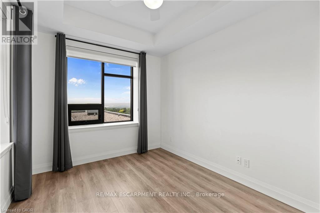 Photo 34 of 703 30 Hamilton Street S, Hamilton ON
