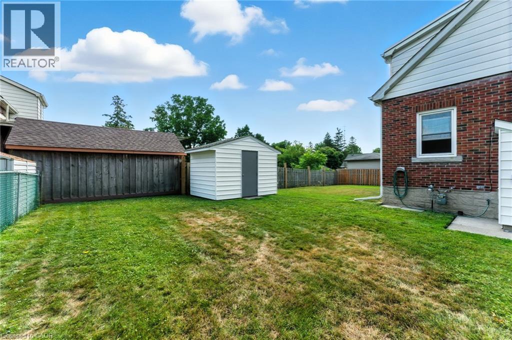 Photo 47 of 117 Pollock Avenue, Cambridge ON