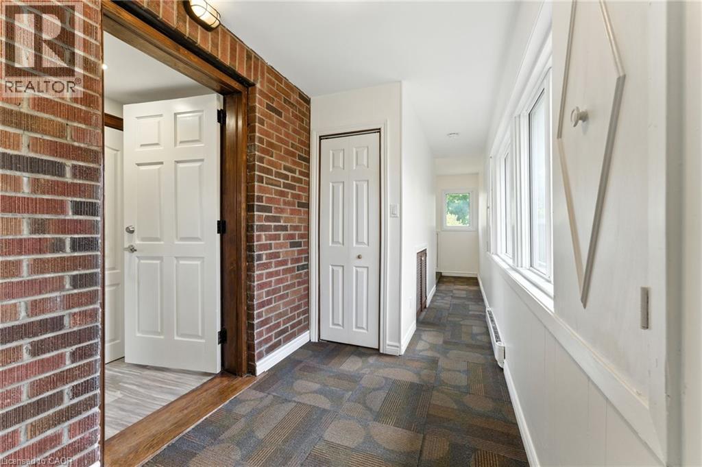Photo 43 of 117 Pollock Avenue, Cambridge ON