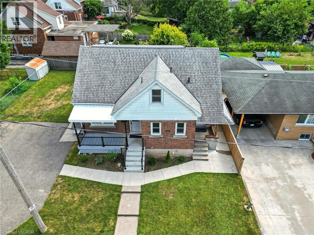 Photo 26 of 117 Pollock Avenue, Cambridge ON