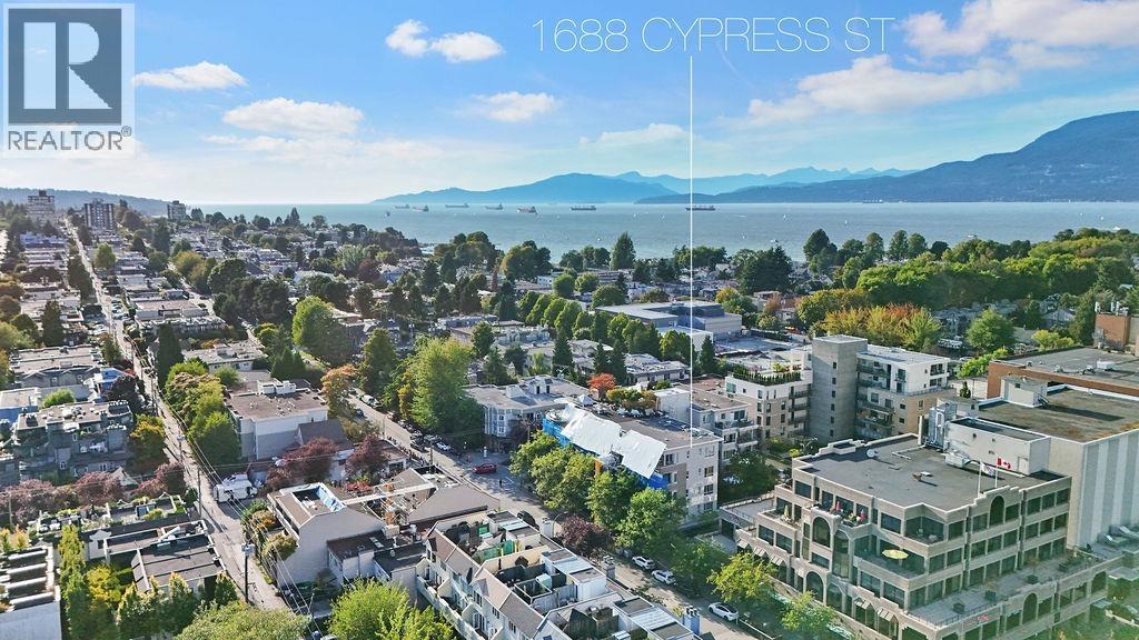 Photo 6 of 406 1688 Cypress Street, Vancouver BC