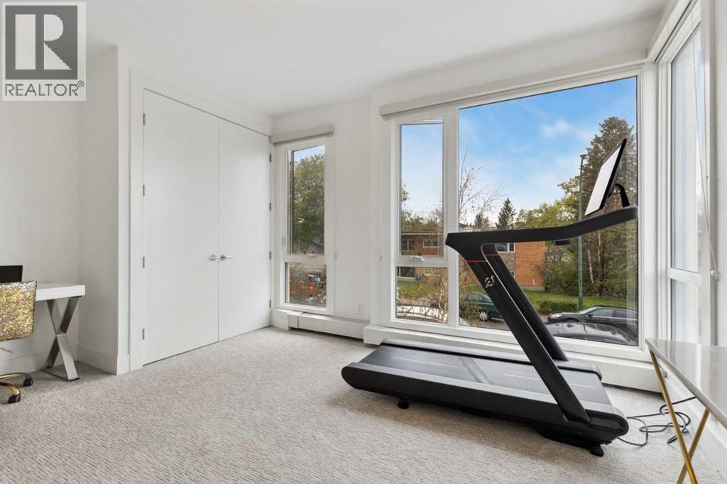 Single Family House Multi-level for Sale in    Avenue SW South Calgary Calgary 