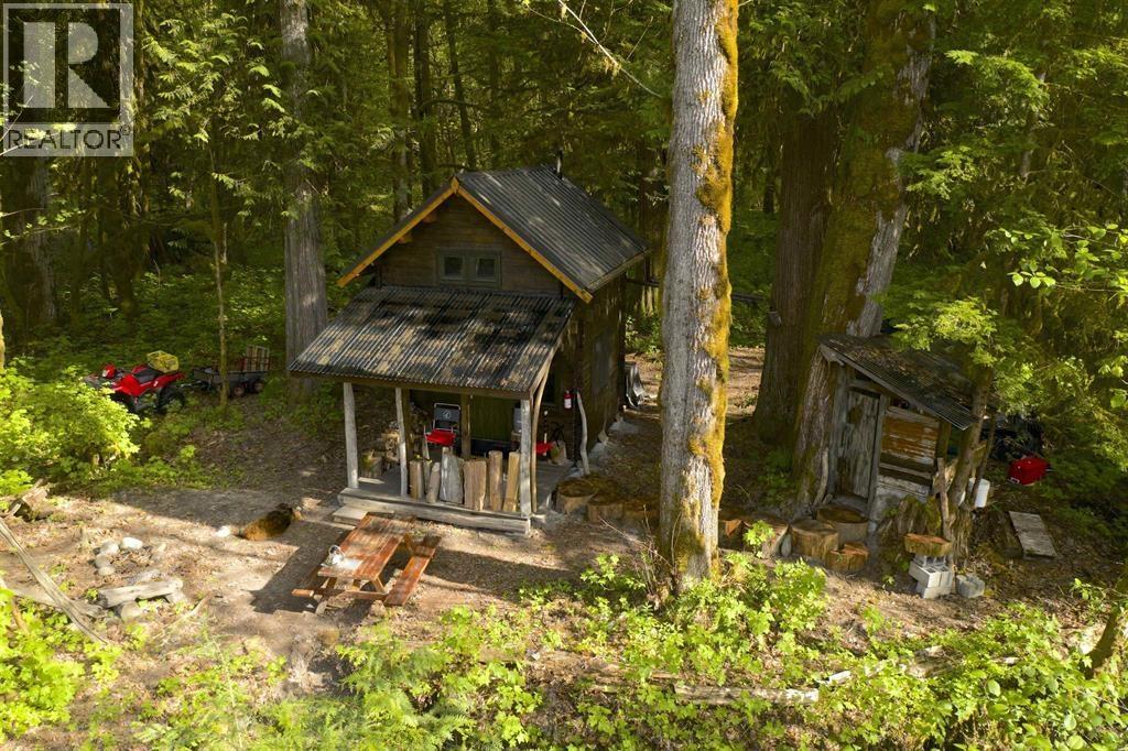 1184 SQUAMISH RIVER WAY, Squamish