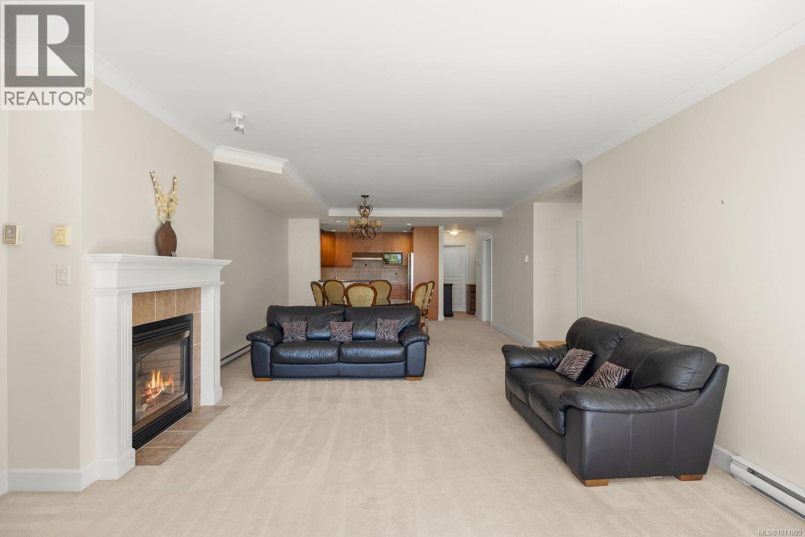 231 21 Dallas Road, Victoria