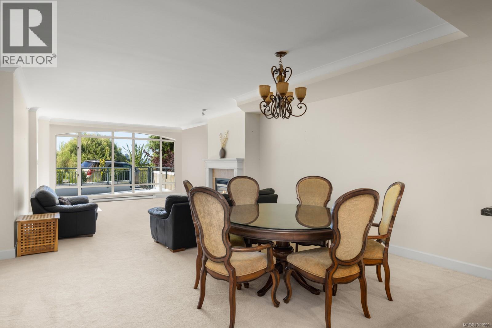 231 21 Dallas Road, Victoria