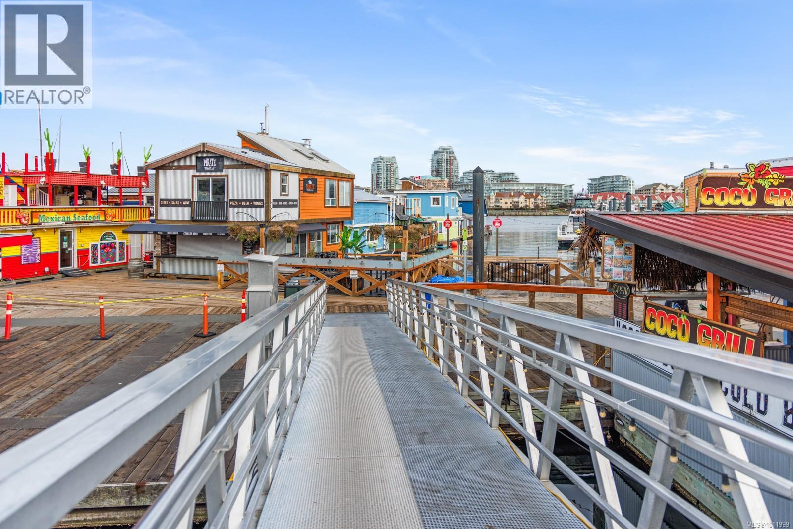 231 21 Dallas Road, Victoria
