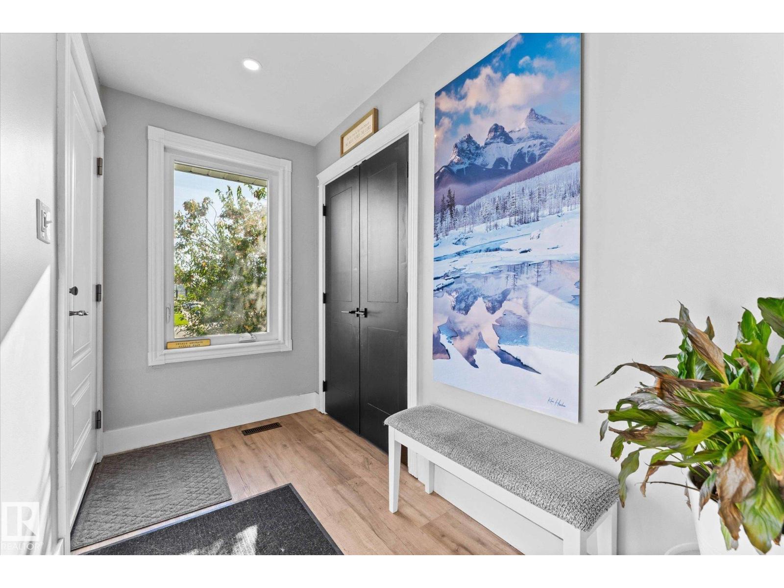 Photo 47 of 8004 180 St Nw, Edmonton AB