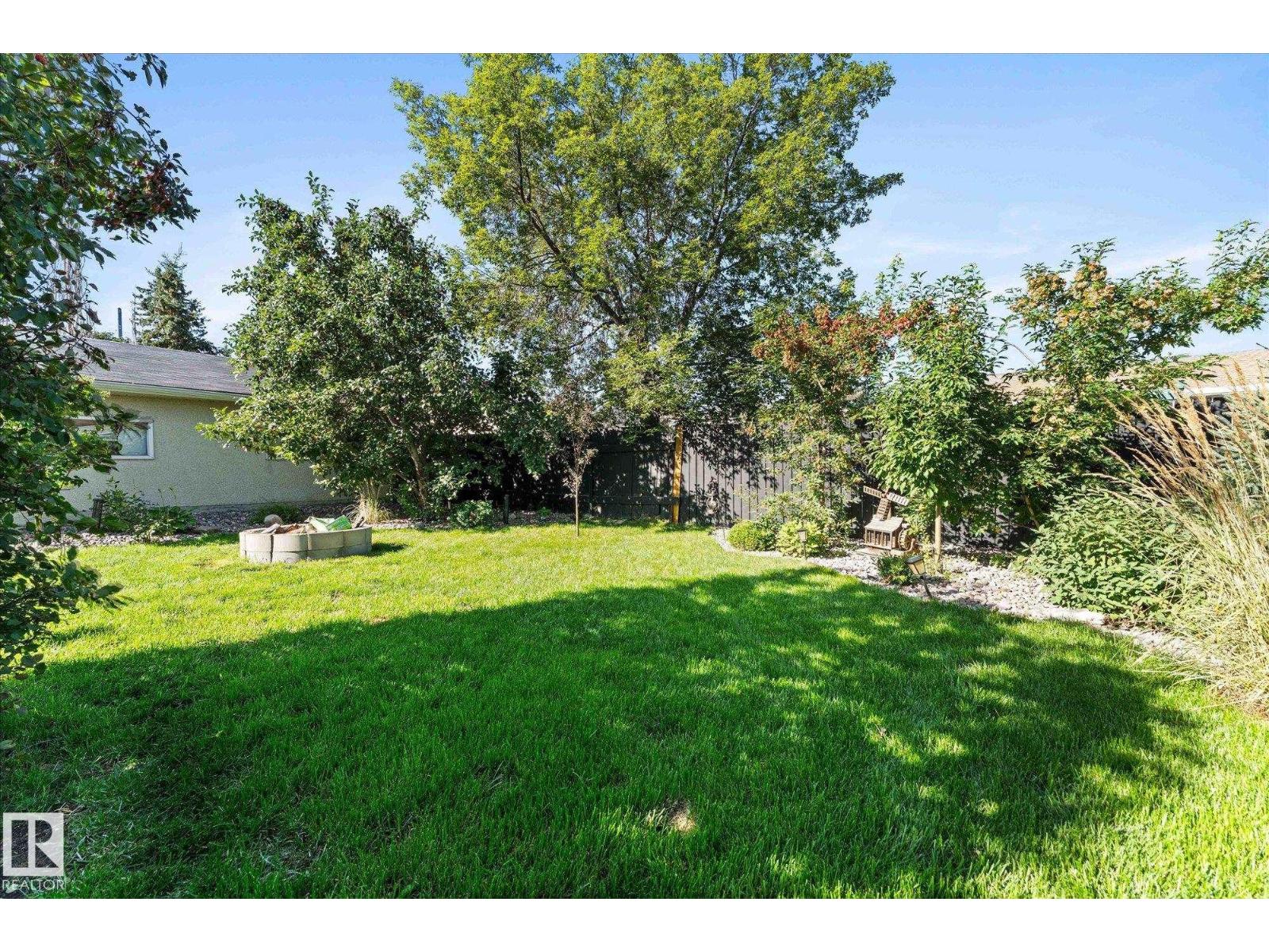 Photo 42 of 8004 180 St Nw, Edmonton AB