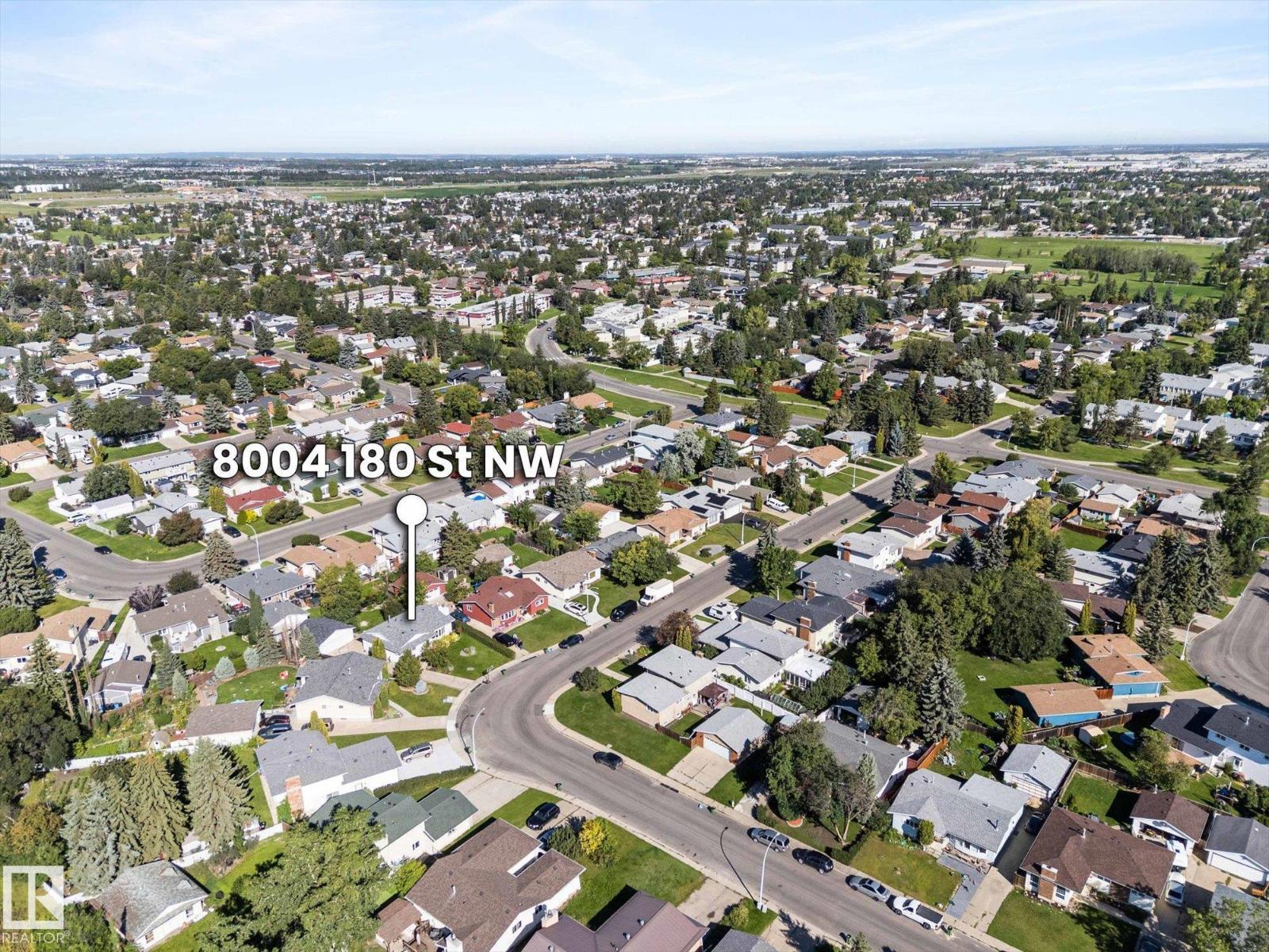 Photo 20 of 8004 180 St Nw, Edmonton AB