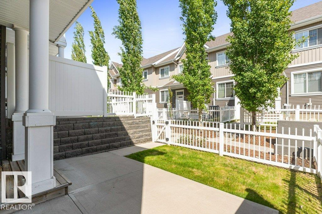 Photo 12 of 78 4050 Savaryn Dr Sw, Edmonton AB