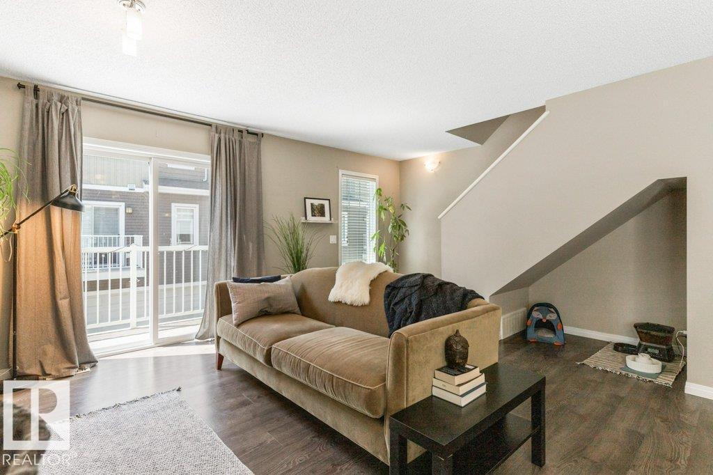 Photo 8 of 78 4050 Savaryn Dr Sw, Edmonton AB