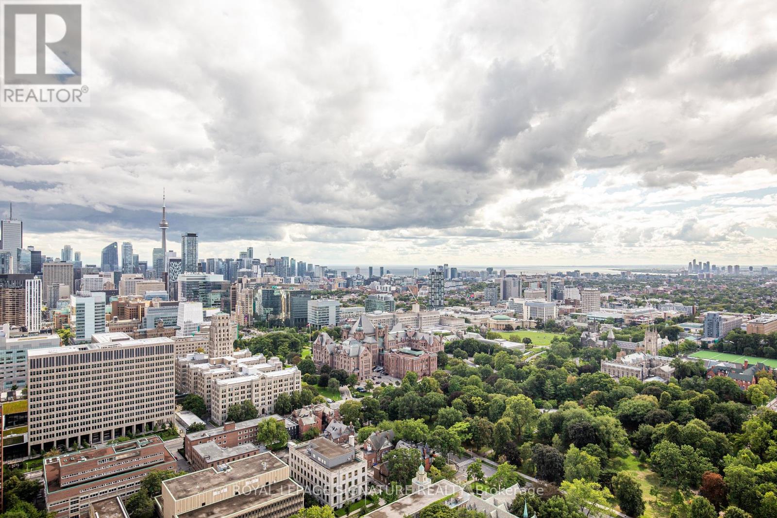 Photo 21 of 3702 65 St Mary Street, Toronto ON