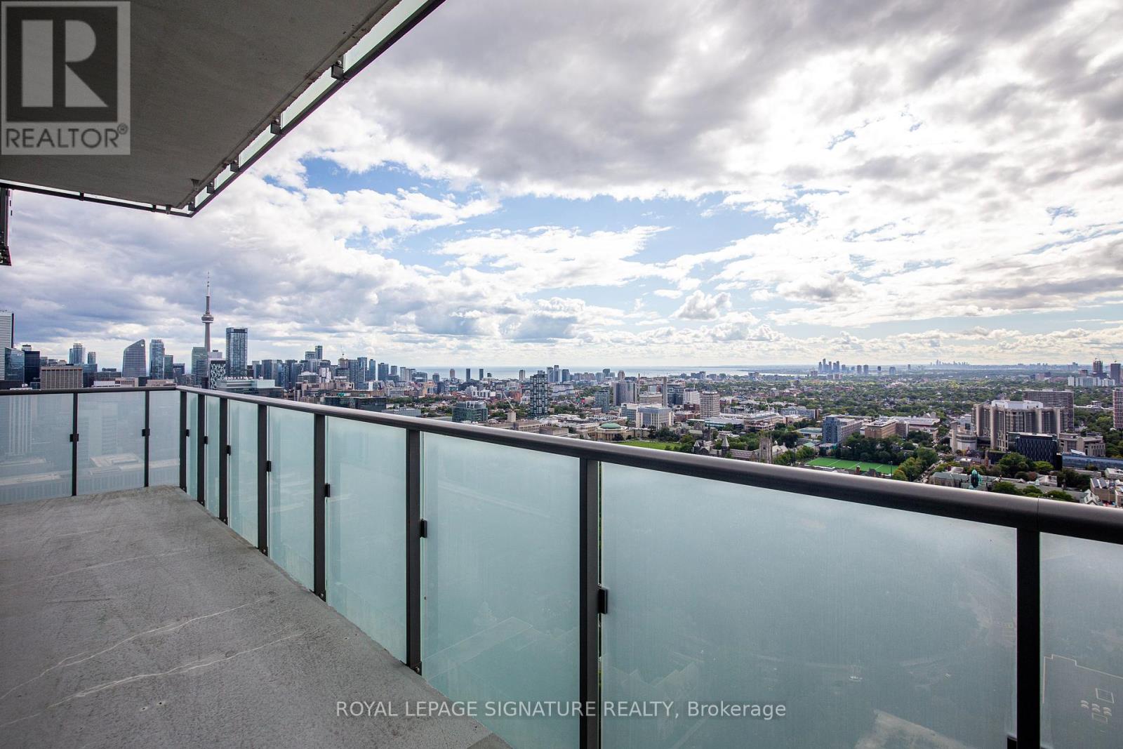Photo 8 of 3702 65 St Mary Street, Toronto ON