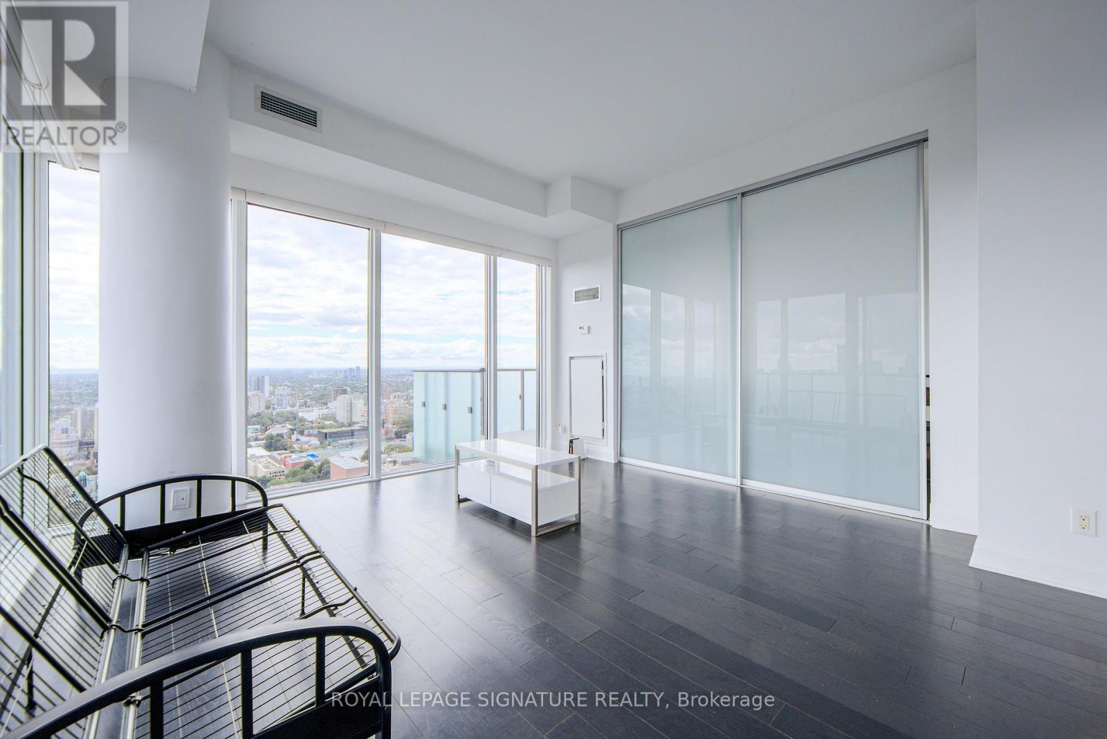 Photo 20 of 3702 65 St Mary Street, Toronto ON